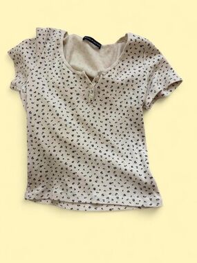 Brandy Melville Cream Short Sleeve Henley with Black Floral Print